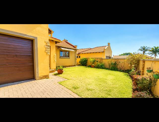 3 BEDROOM HOUSE FOR SALE IN HUGHES